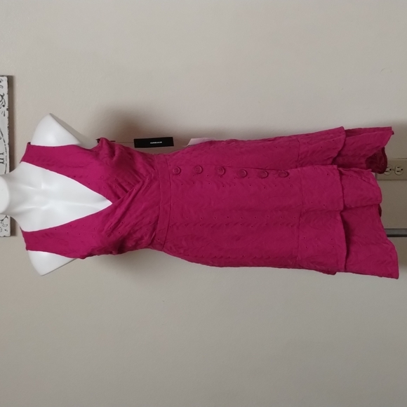 Lulu's dress - Picture 3 of 11